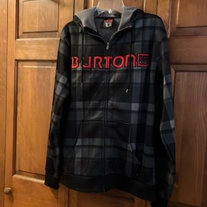 Snowboard jacket barely worn Great on the mountain or hanging around!